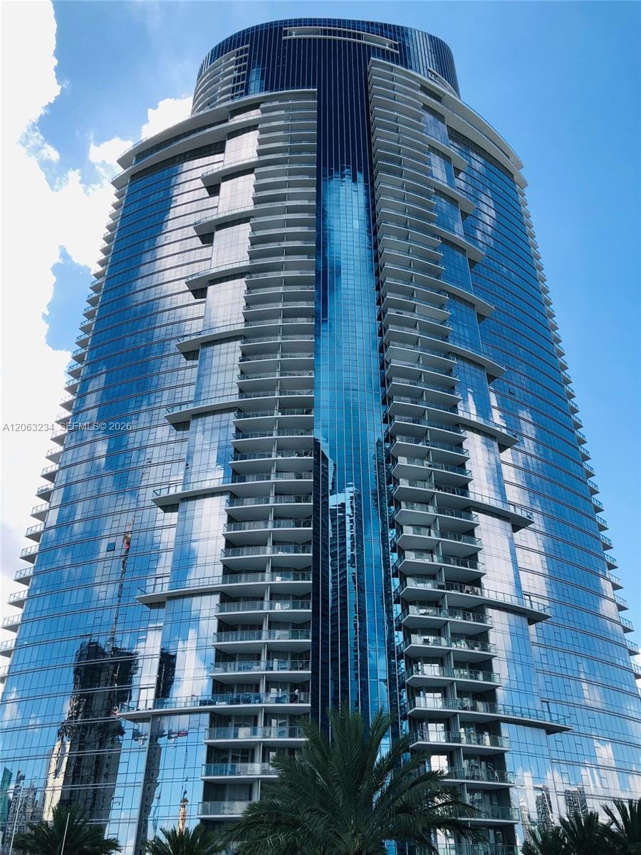 851 NE 1st Avenue 3510 — photo 12