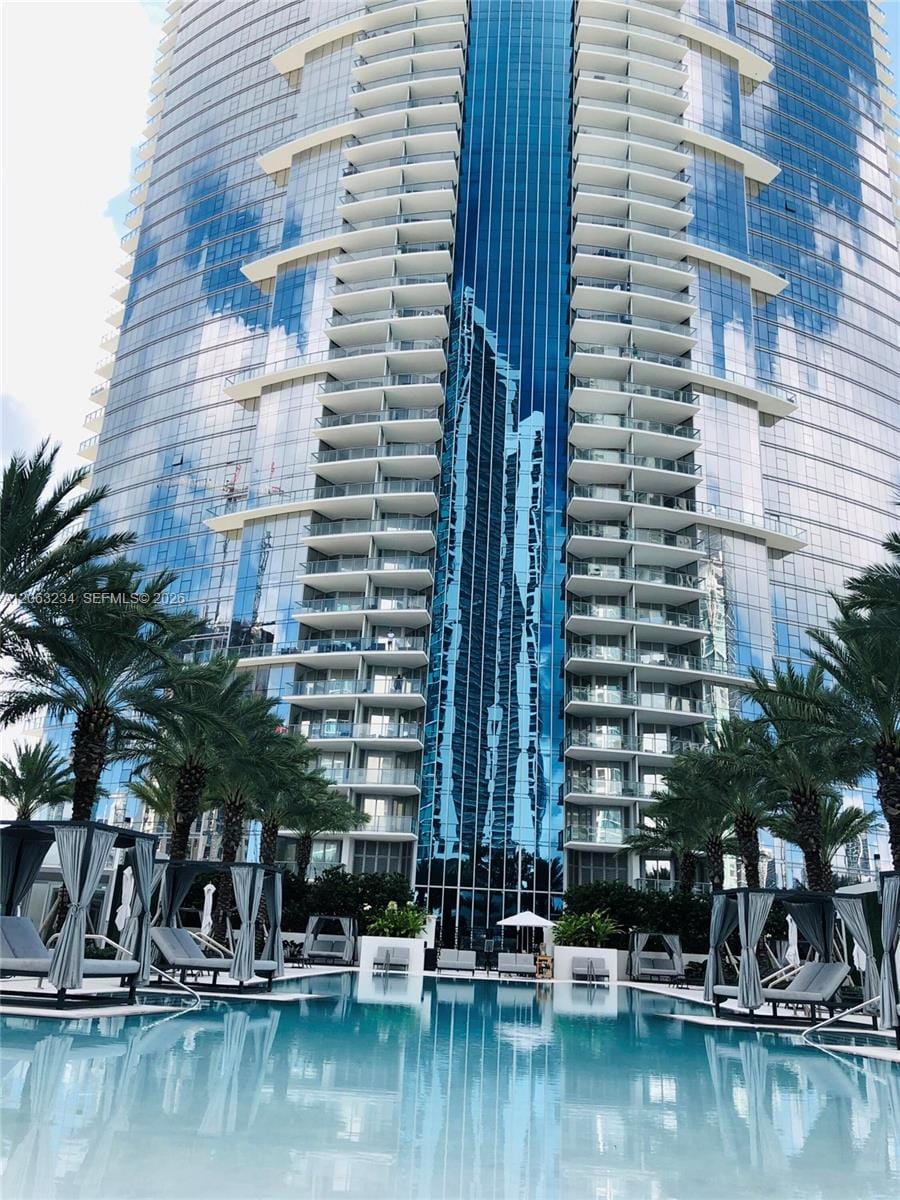 851 NE 1st Avenue 3510, Miami, FL 33132 photo 16
