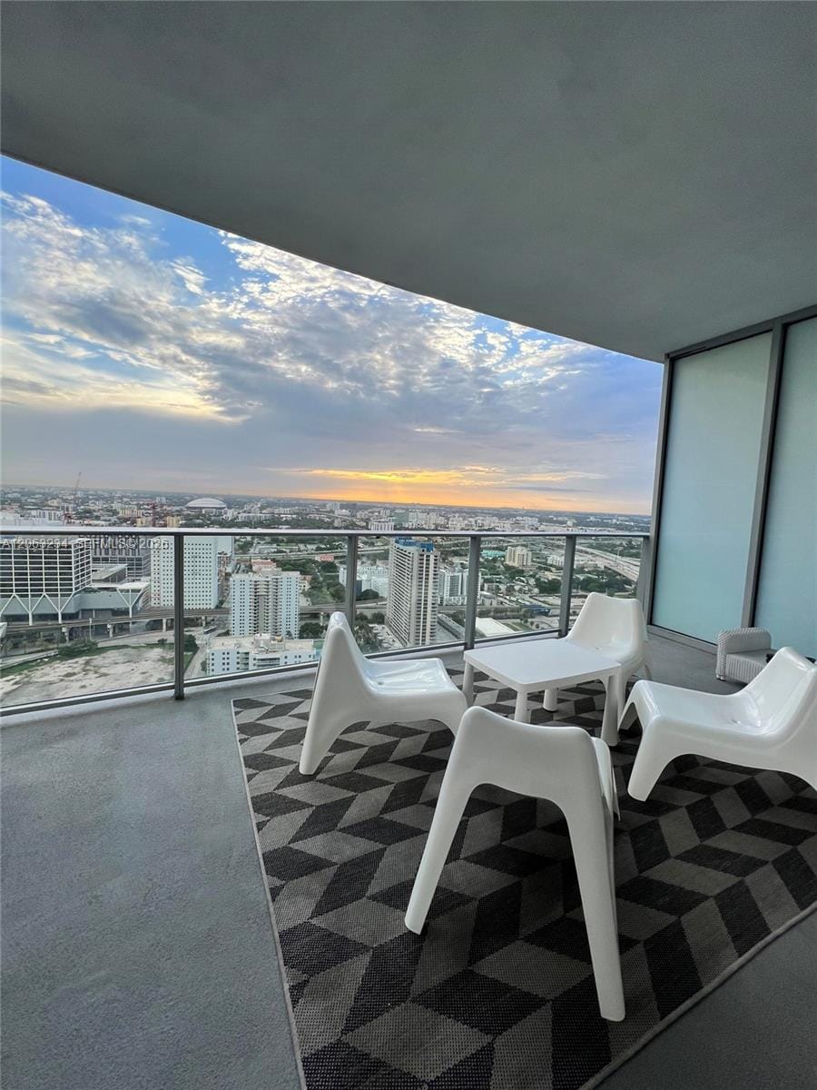 851 NE 1st Avenue 3510, Miami, FL 33132 photo 20
