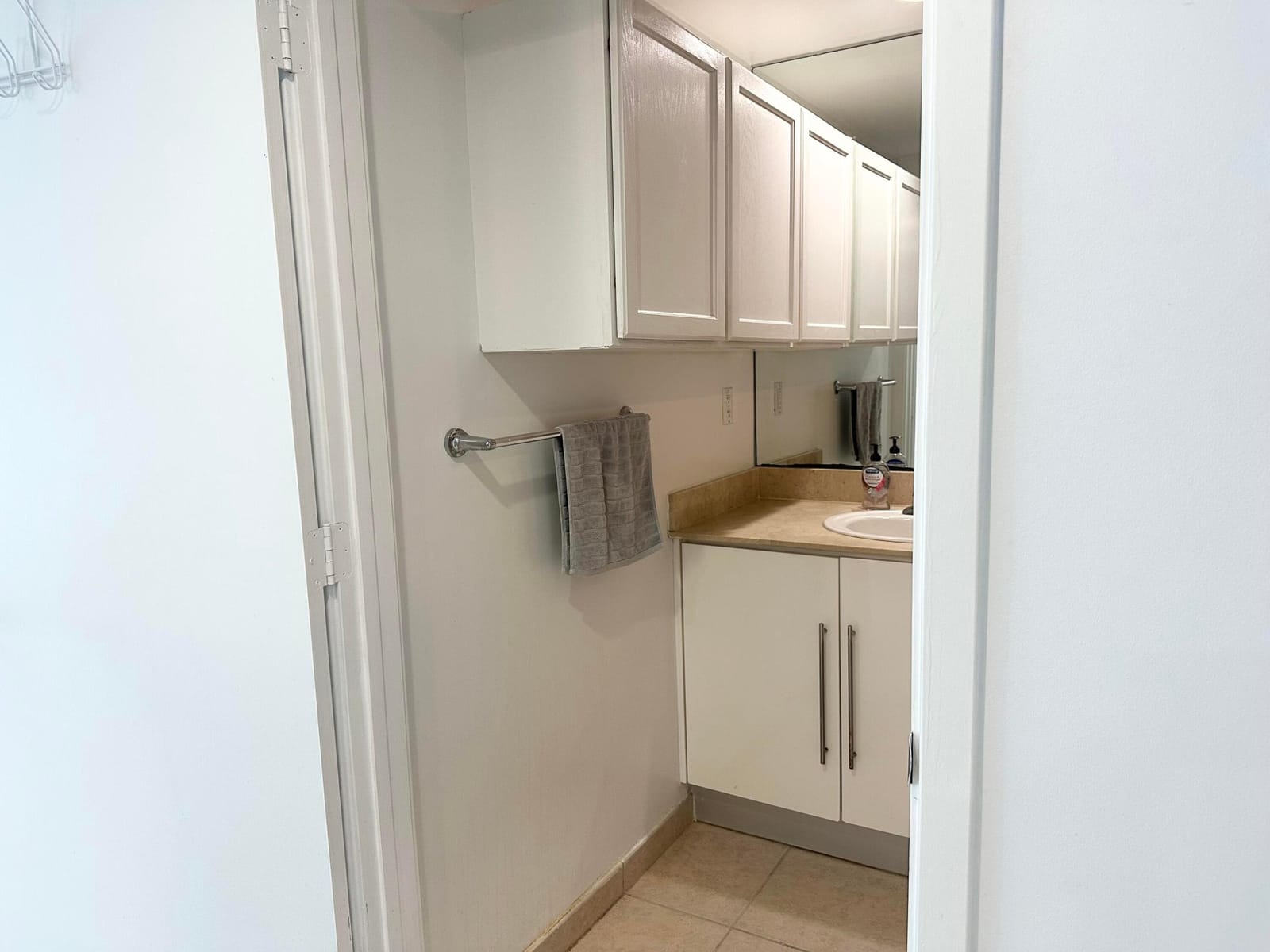 335 S BISCAYNE Boulevard 3706, Miami, FL 33131 photo 13