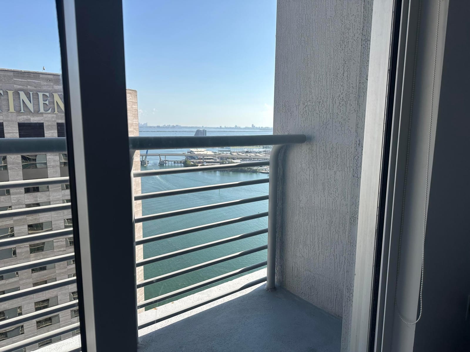 335 S BISCAYNE Boulevard 3706 — photo 5