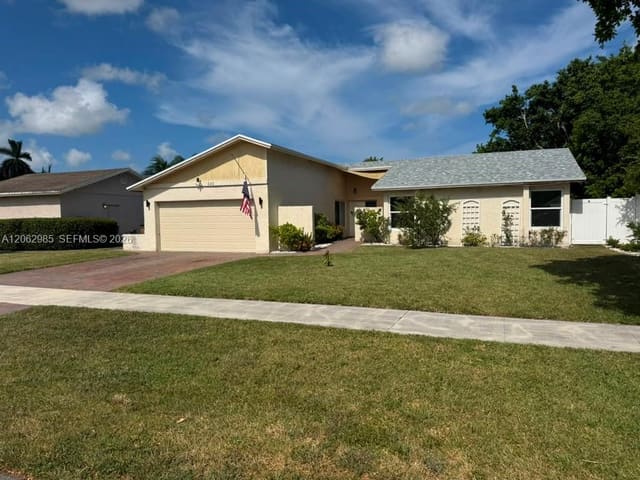 222 NW 41st Avenue 0, Deerfield Beach, FL 33442