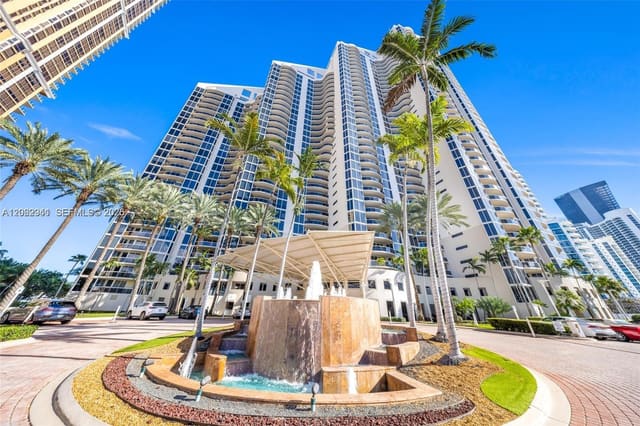 17555 Collins Avenue 403, Sunny Isles Beach, FL 33160