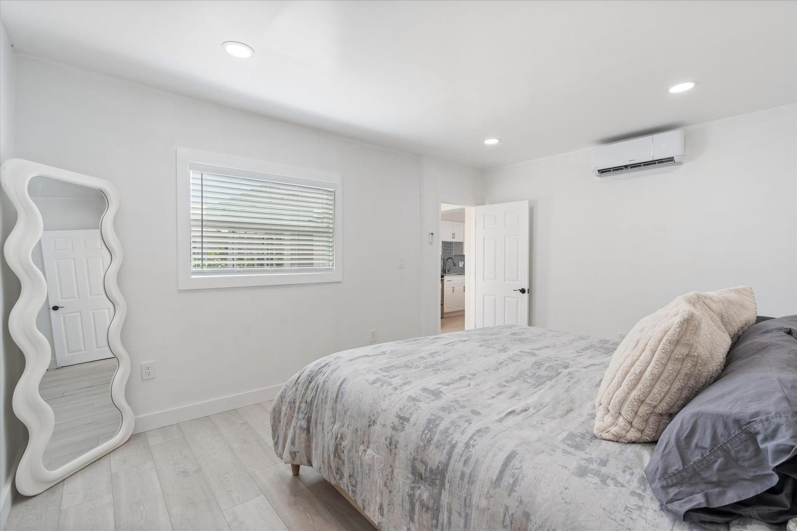 543 NE 3rd Avenue, Delray Beach, FL 33444 photo 15