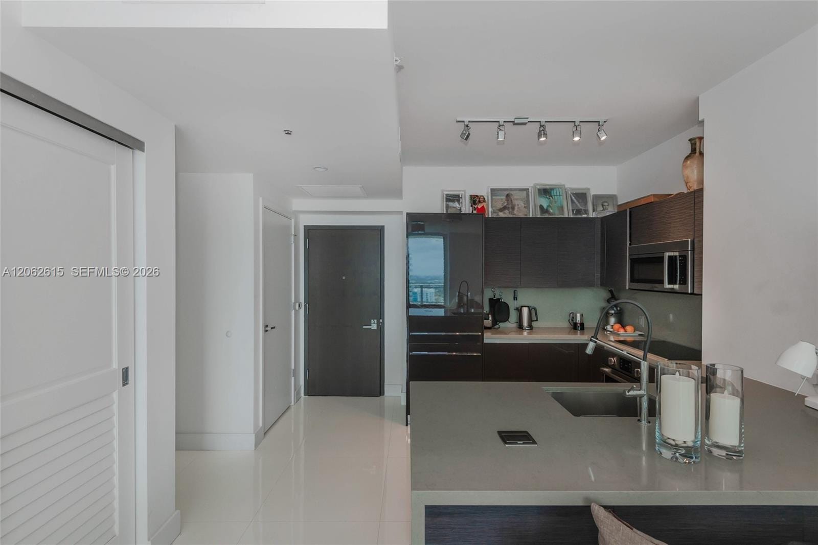 1080 Brickell Avenue 3405, Miami, FL 33131 photo 16
