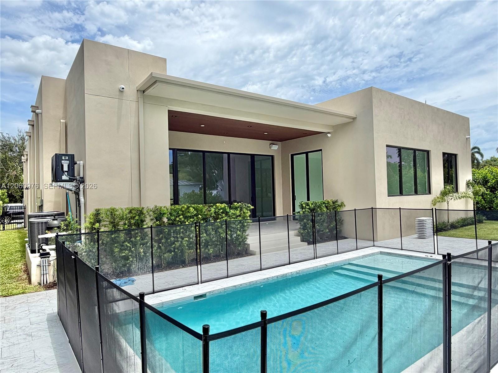 2030 N Hibiscus Drive, North Miami, FL 33181 photo 2