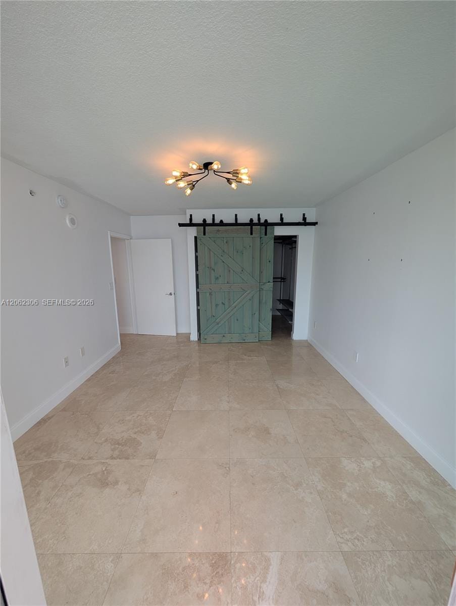 31 SE 5 3002, Miami, FL 33131 photo 10