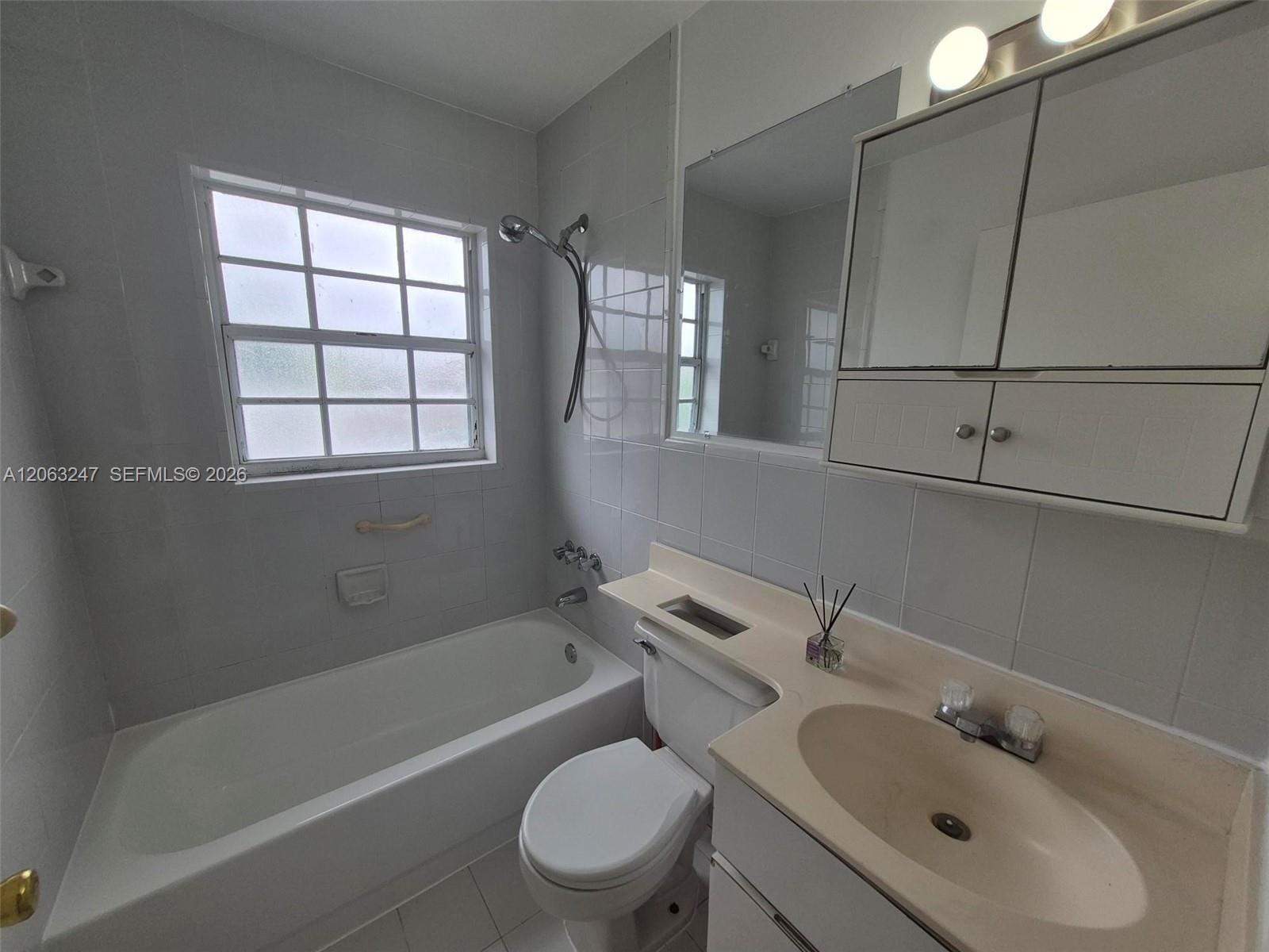 1366 SW 4th Street 3 — photo 10
