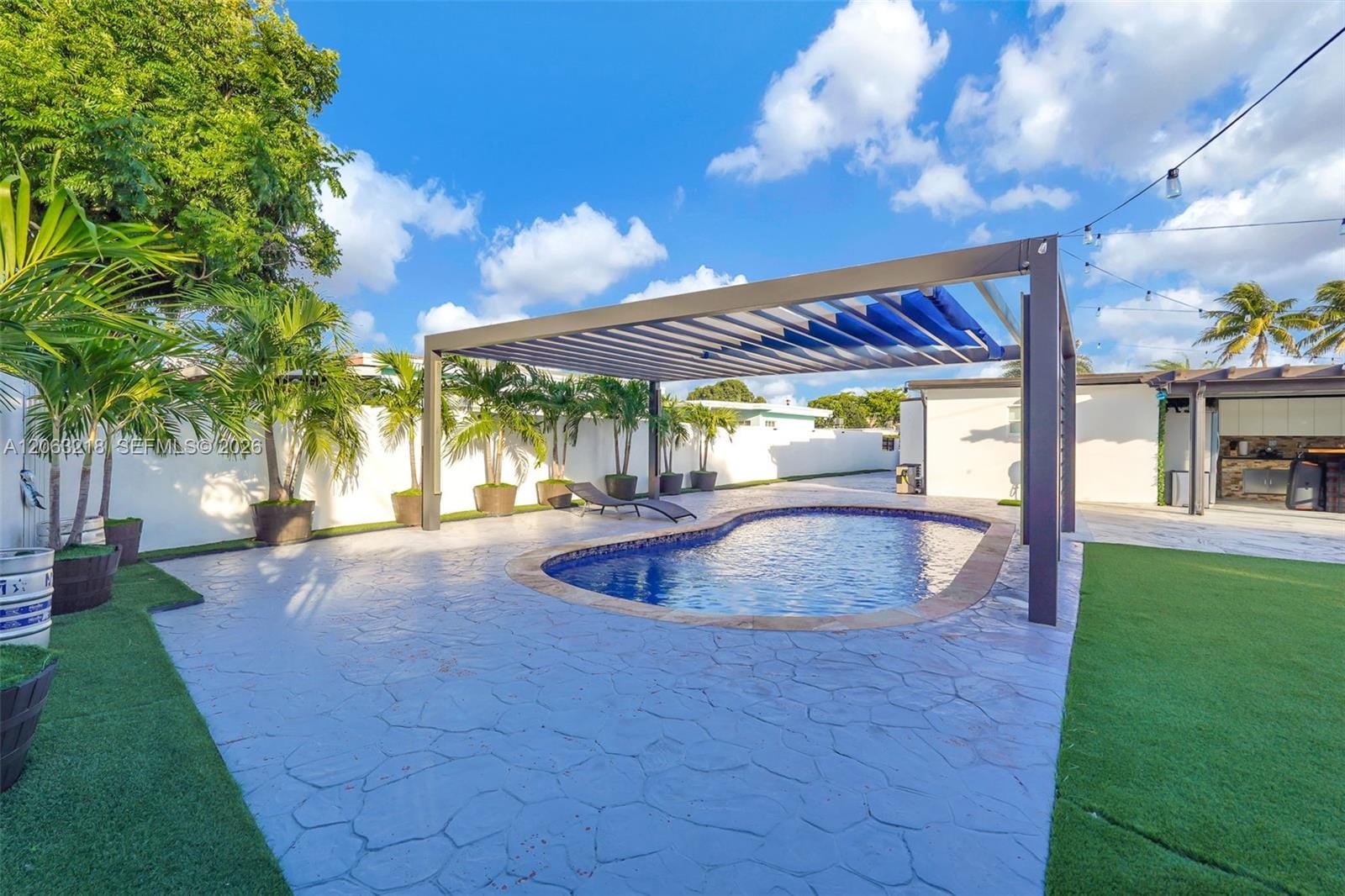 831 E 10th Place, Hialeah, FL 33010 photo 25