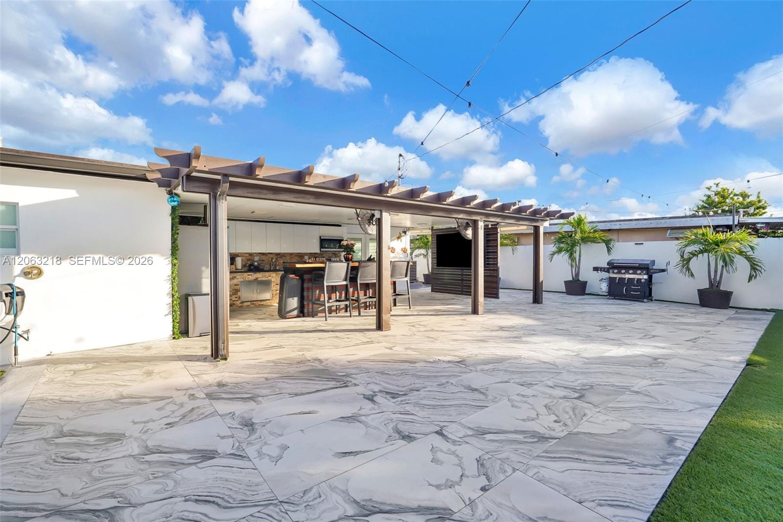 831 E 10th Place, Hialeah, FL 33010 photo 28