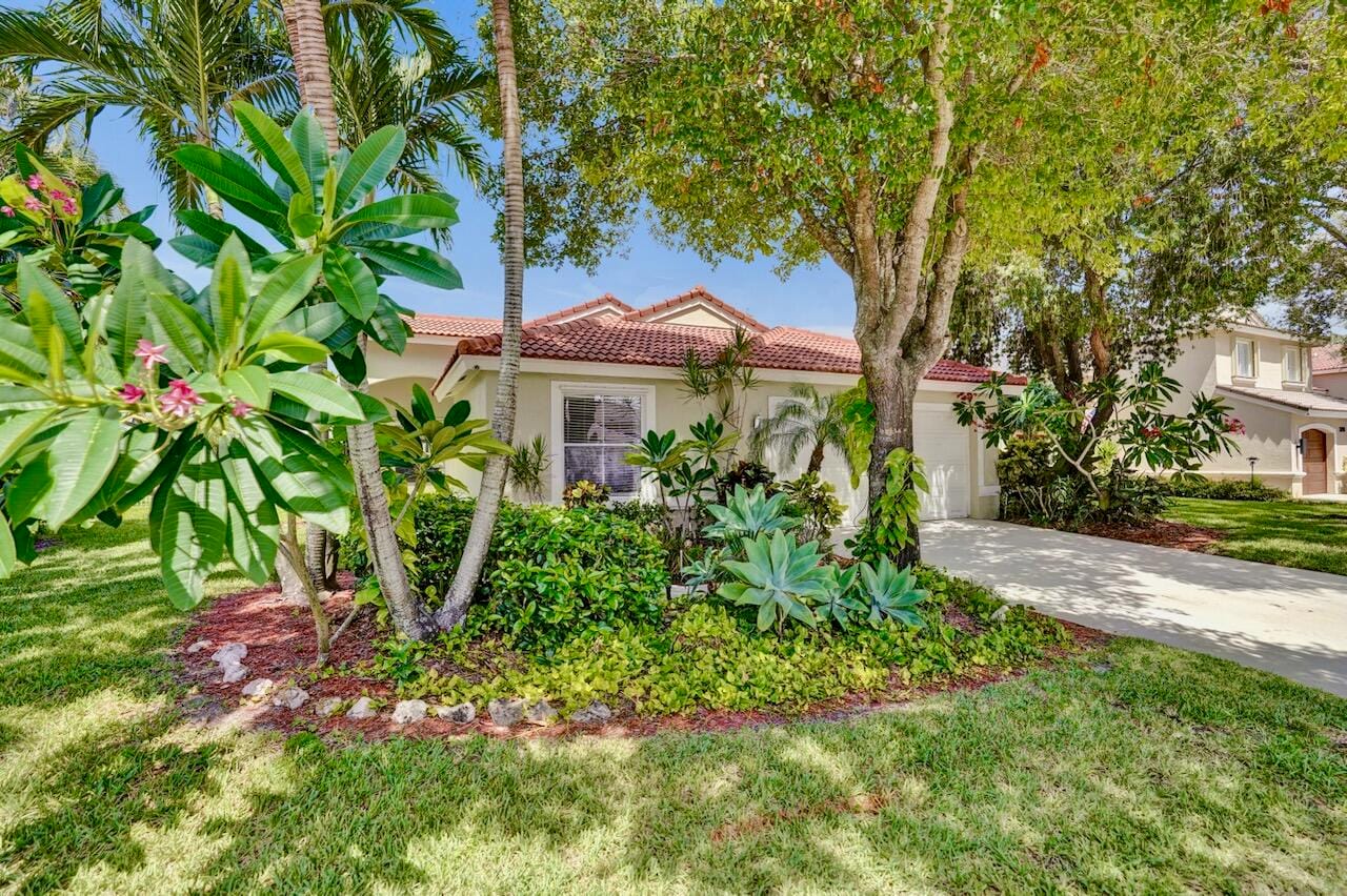 5886 Las Colinas Circle, Lake Worth, FL 33463 photo 2