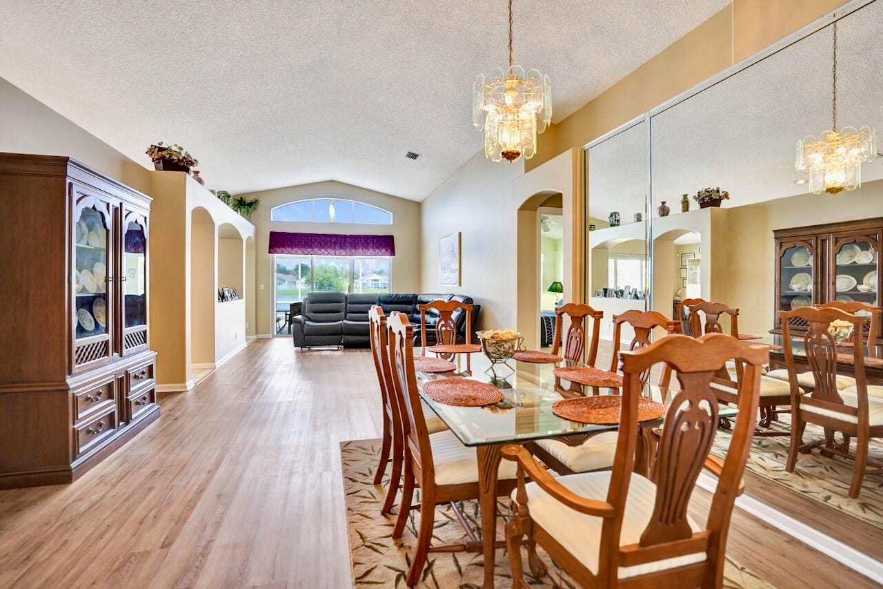 5886 Las Colinas Circle, Lake Worth, FL 33463 photo 15