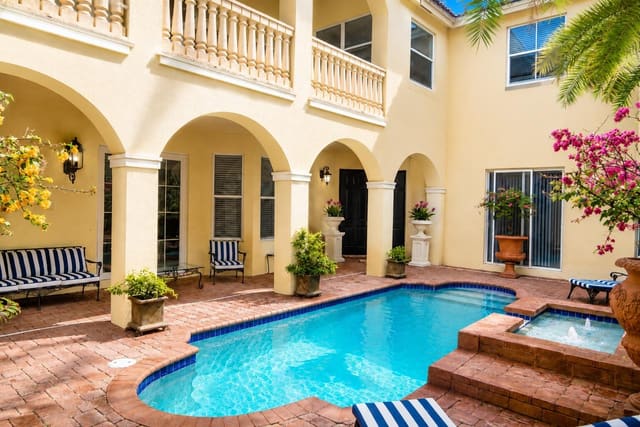 9183 Nugent Trail, West Palm Beach, FL 33411