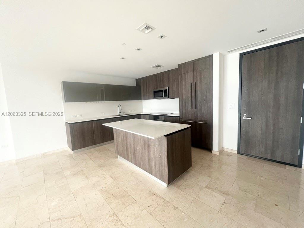 68 SE 6th Street 3810 — photo 3