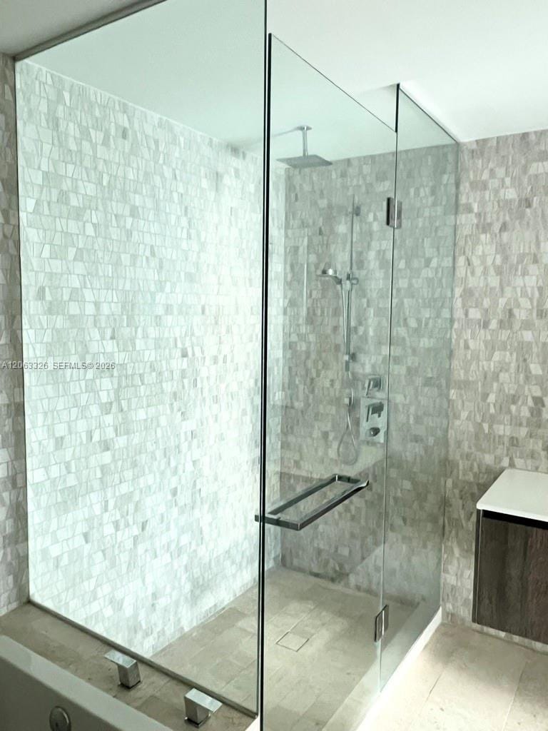 68 SE 6th Street 3810, Miami, FL 33131 photo 22