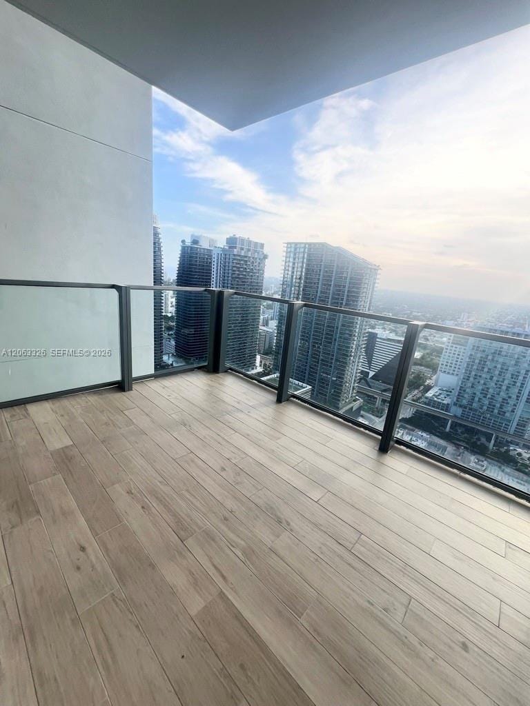 68 SE 6th Street 3810, Miami, FL 33131 photo 25