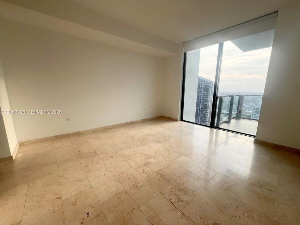 68 SE 6th Street 3810 — photo 10