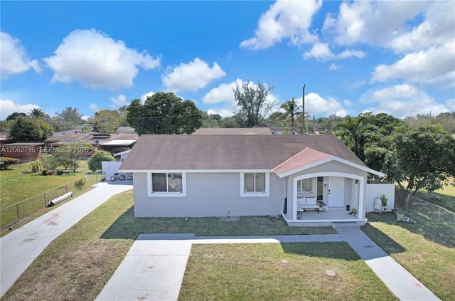 3280 NW 213th Terrace, Miami Gardens, FL 33056