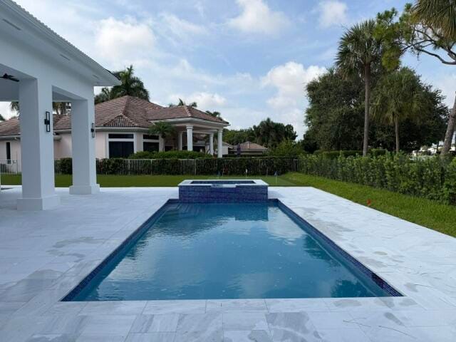 2525 Seminole Circle — photo 10