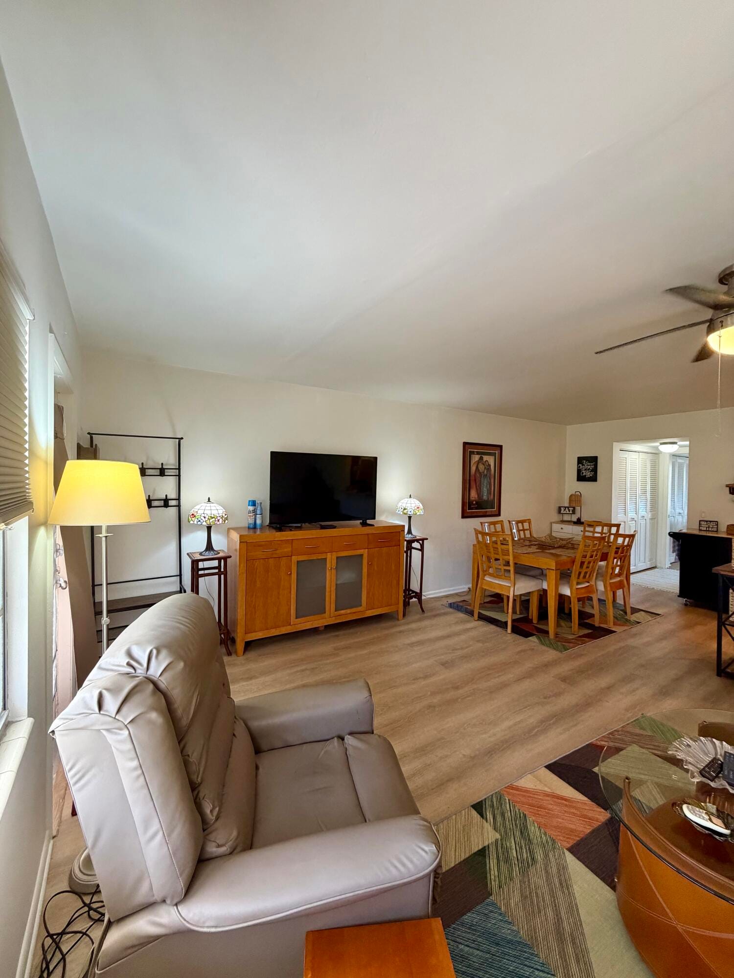 132 Preston Way 132 — photo 4