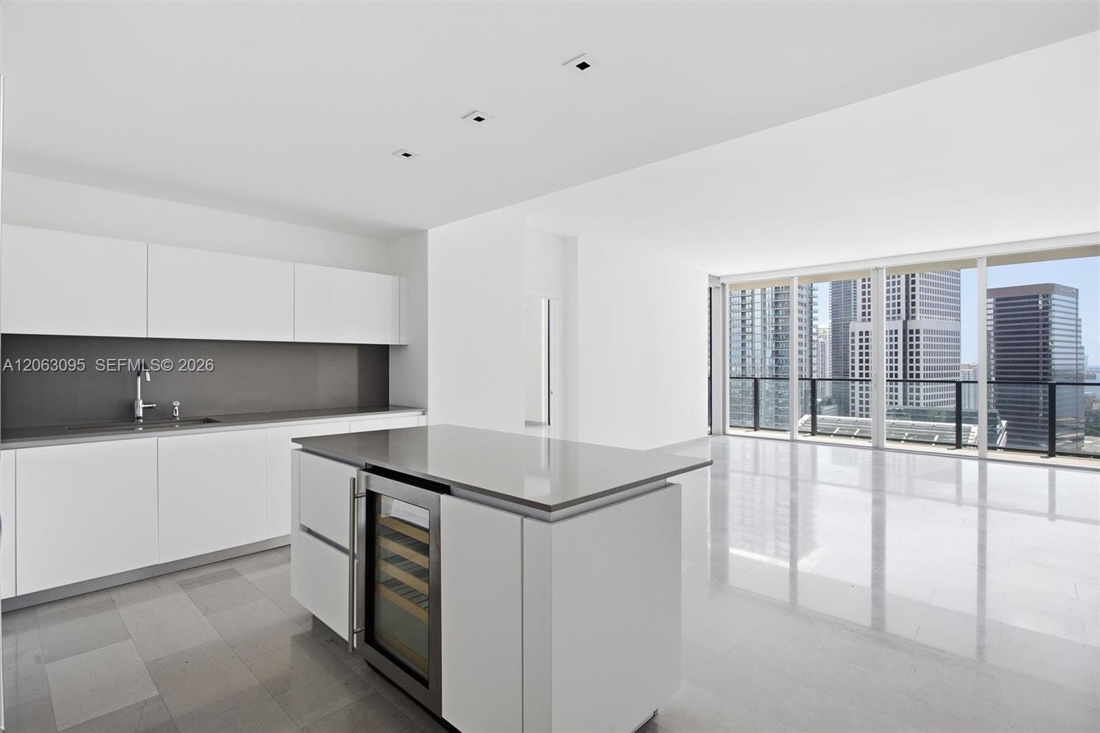 88 SW 7th Street 2307, Miami, FL 33130 photo 21