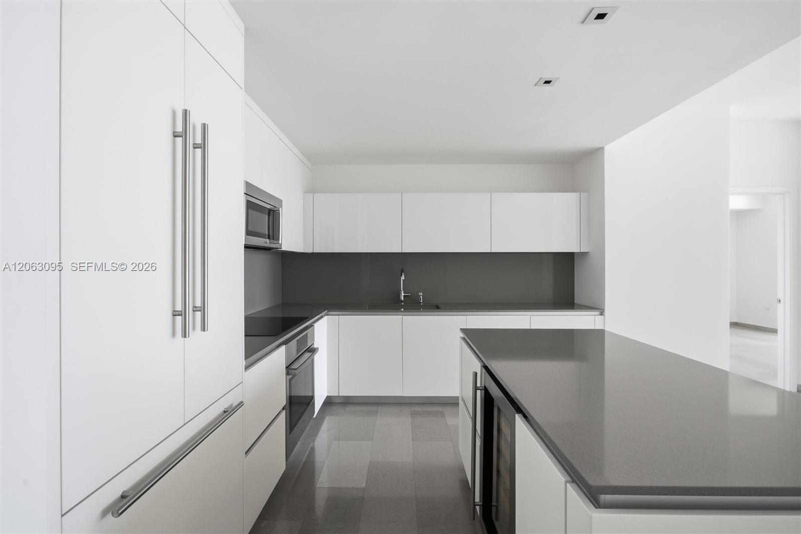 88 SW 7th Street 2307, Miami, FL 33130 photo 22