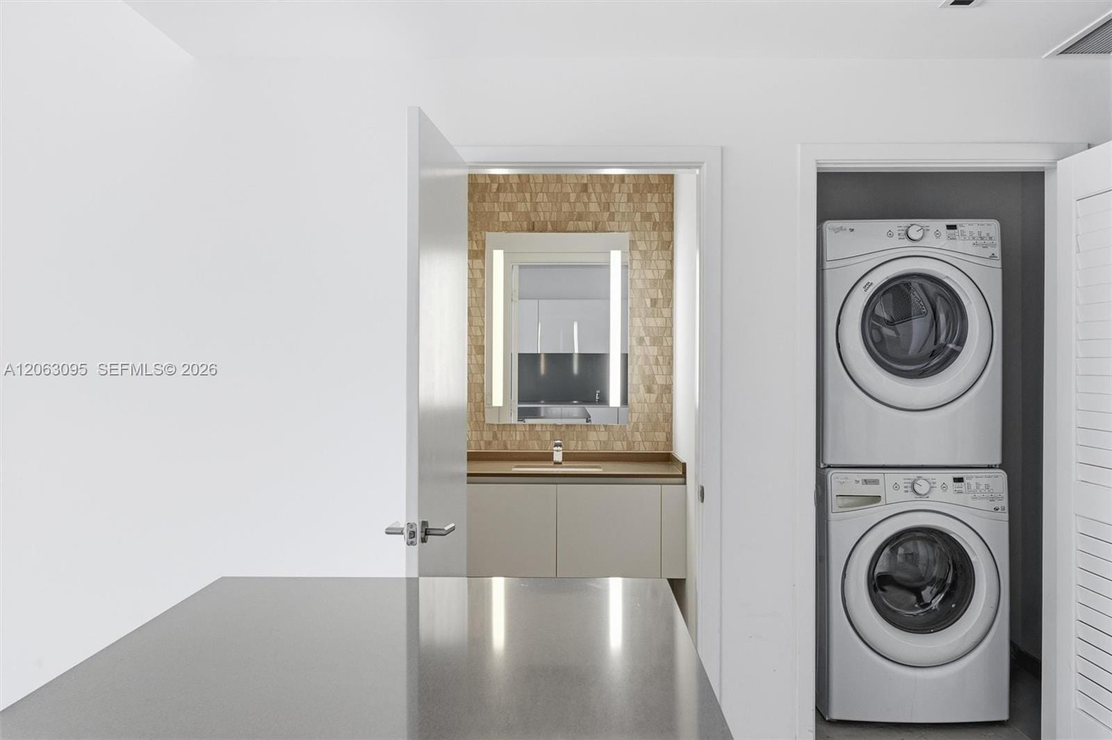 88 SW 7th Street 2307, Miami, FL 33130 photo 26