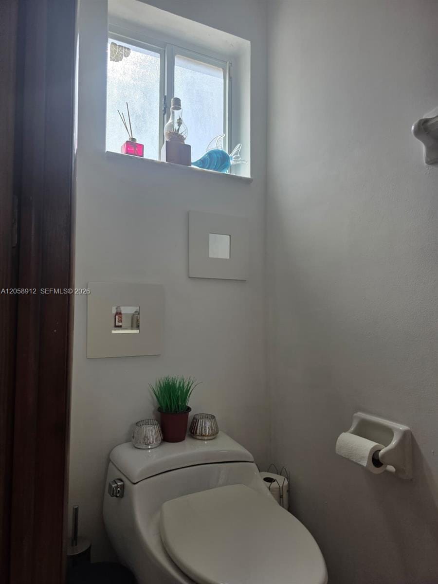 8085 NW 8th Street 6, Miami, FL 33126 photo 9