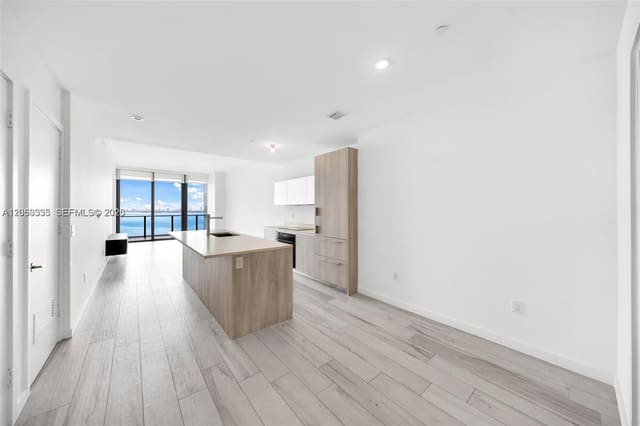 480 NE 31st Street 2003, Gran Paraiso, Miami, FL