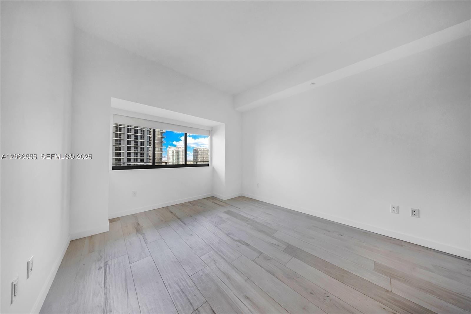 480 NE 31st Street 2003, Miami, FL 33137 photo 16