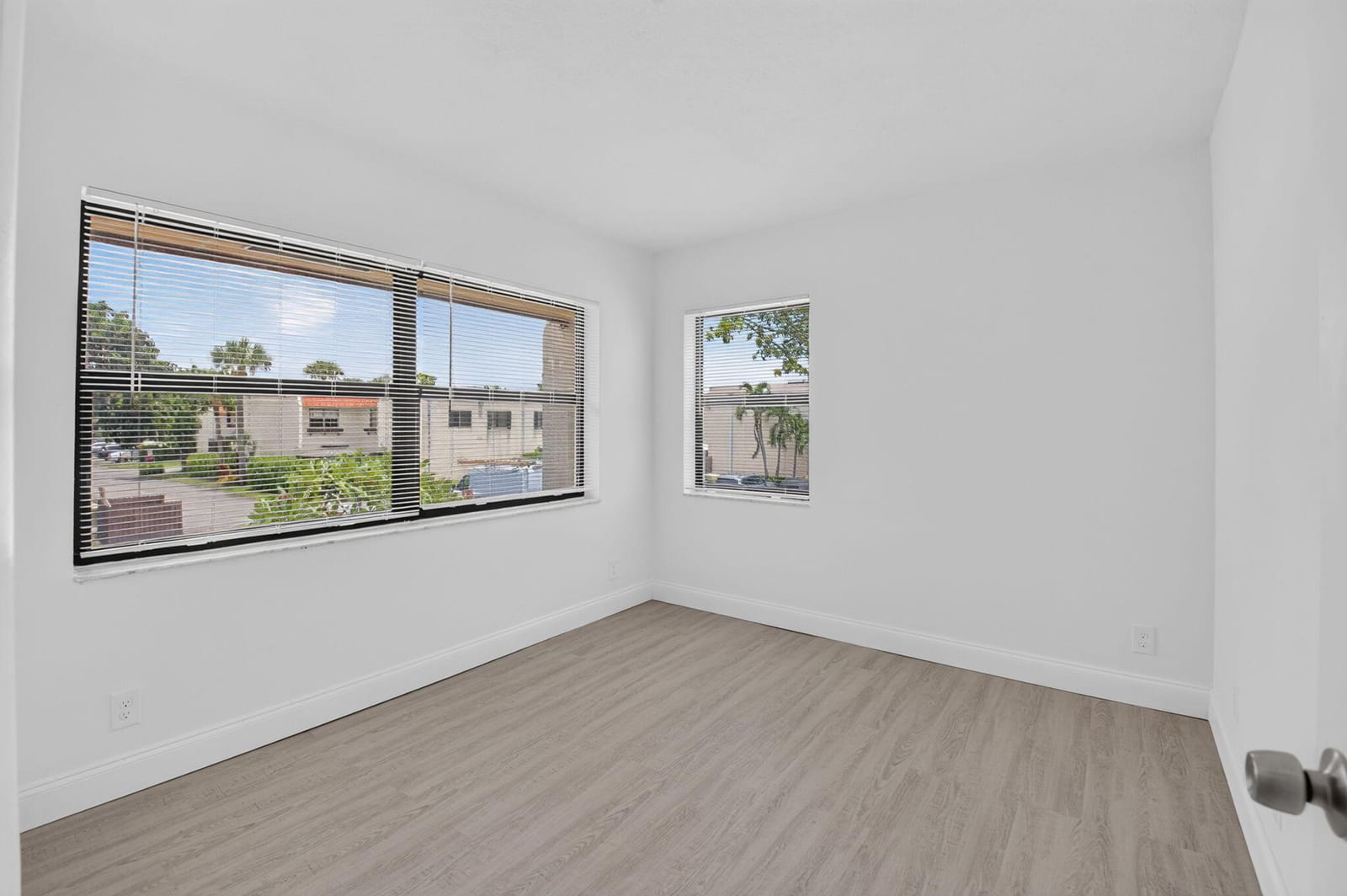 6352 SEVEN SPRINGS Boulevard B, Greenacres, FL 33463 photo 21