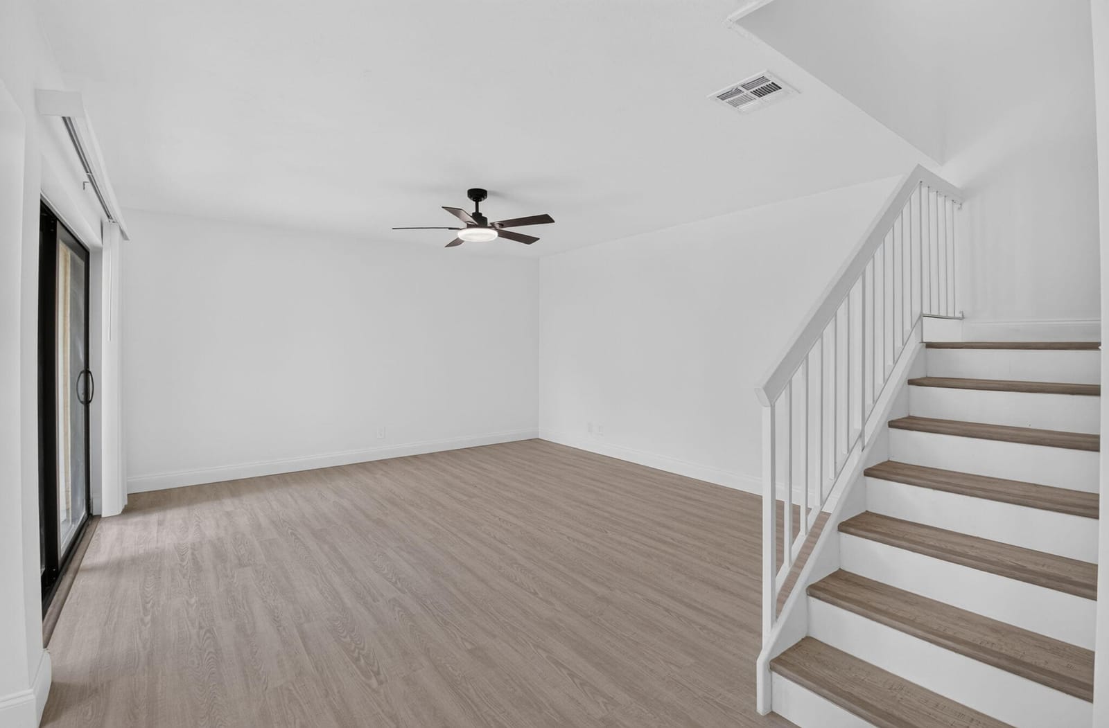 6352 SEVEN SPRINGS Boulevard B — photo 5
