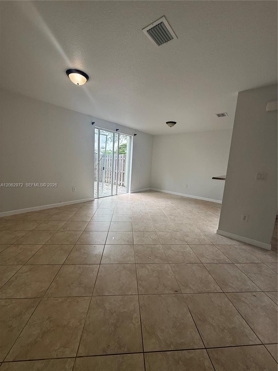 3064 SE 1st Drive 7, Homestead, FL 33033 photo 2