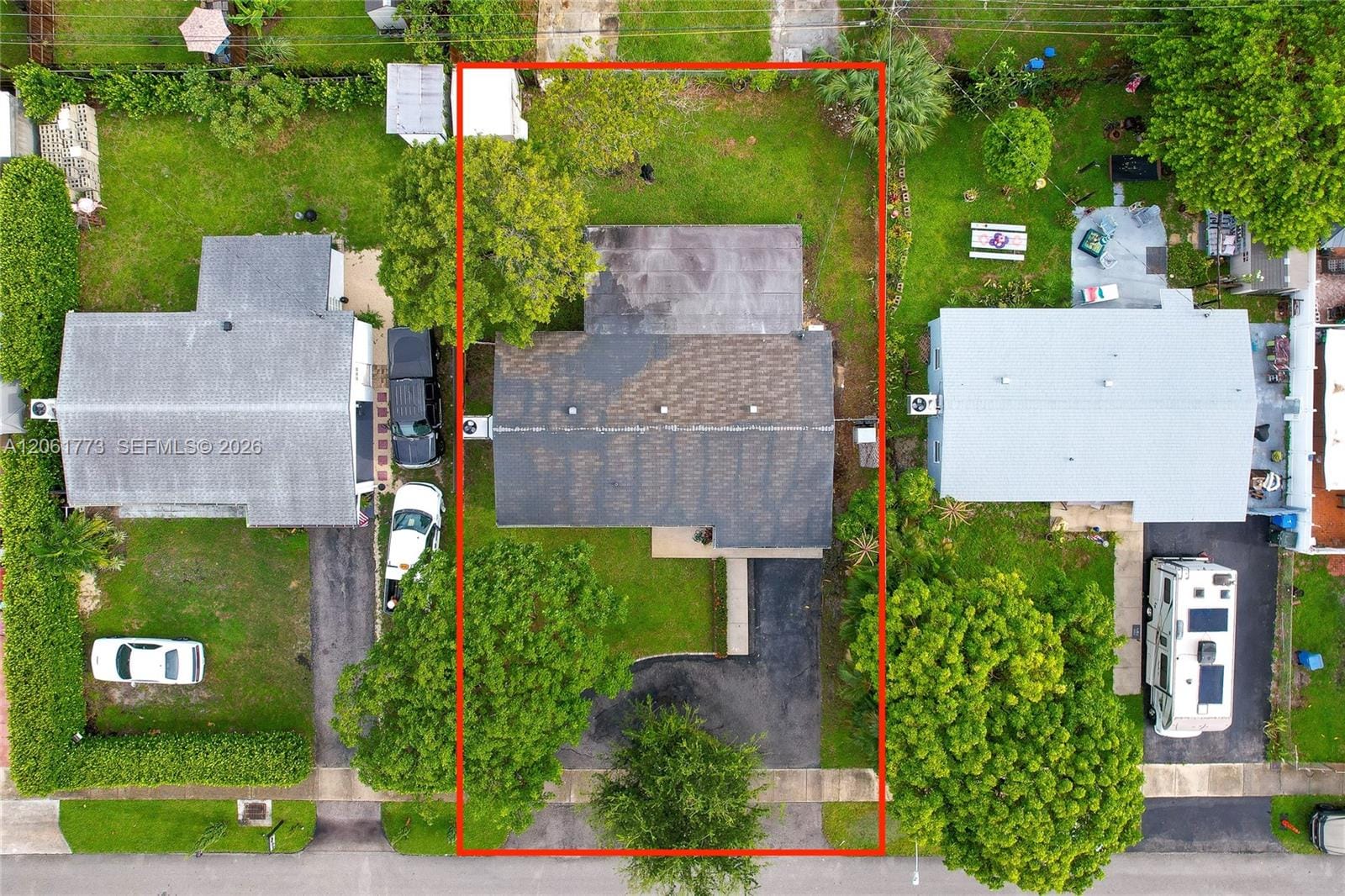 320 NE 59th Court, Oakland Park, FL 33334 photo 28
