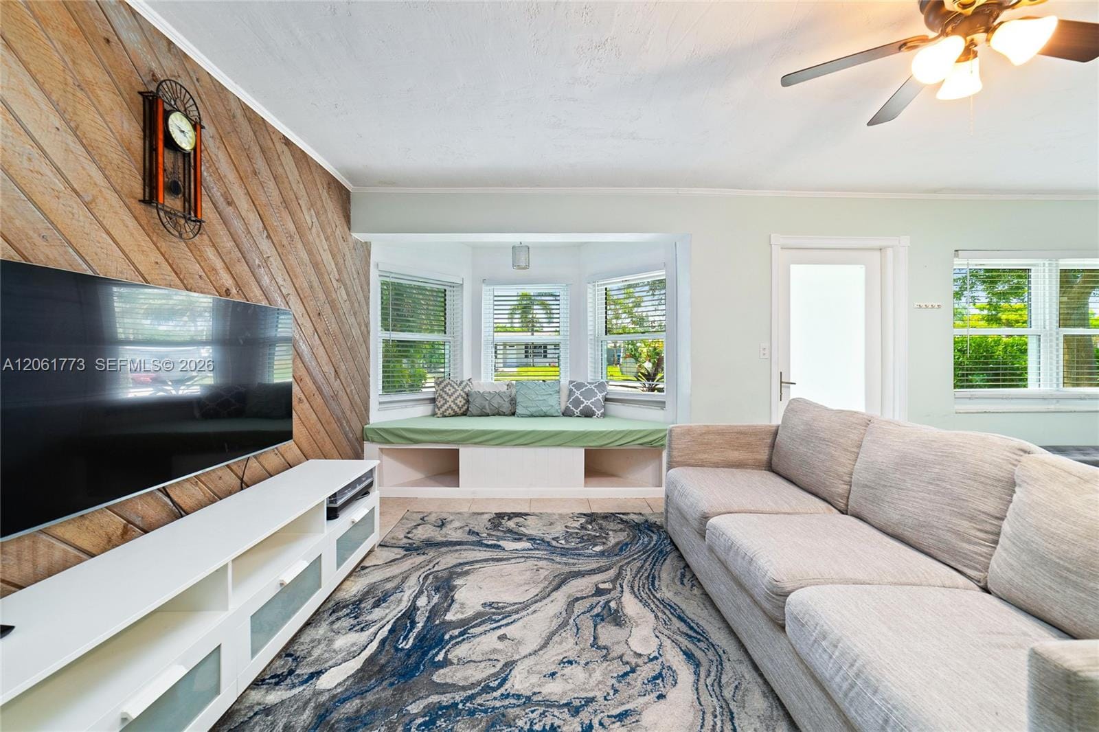 320 NE 59th Court — photo 5