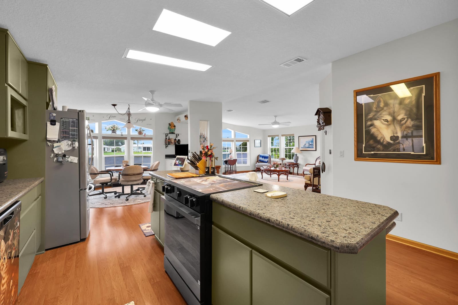 7838 MEADOWLARK Lane — photo 4