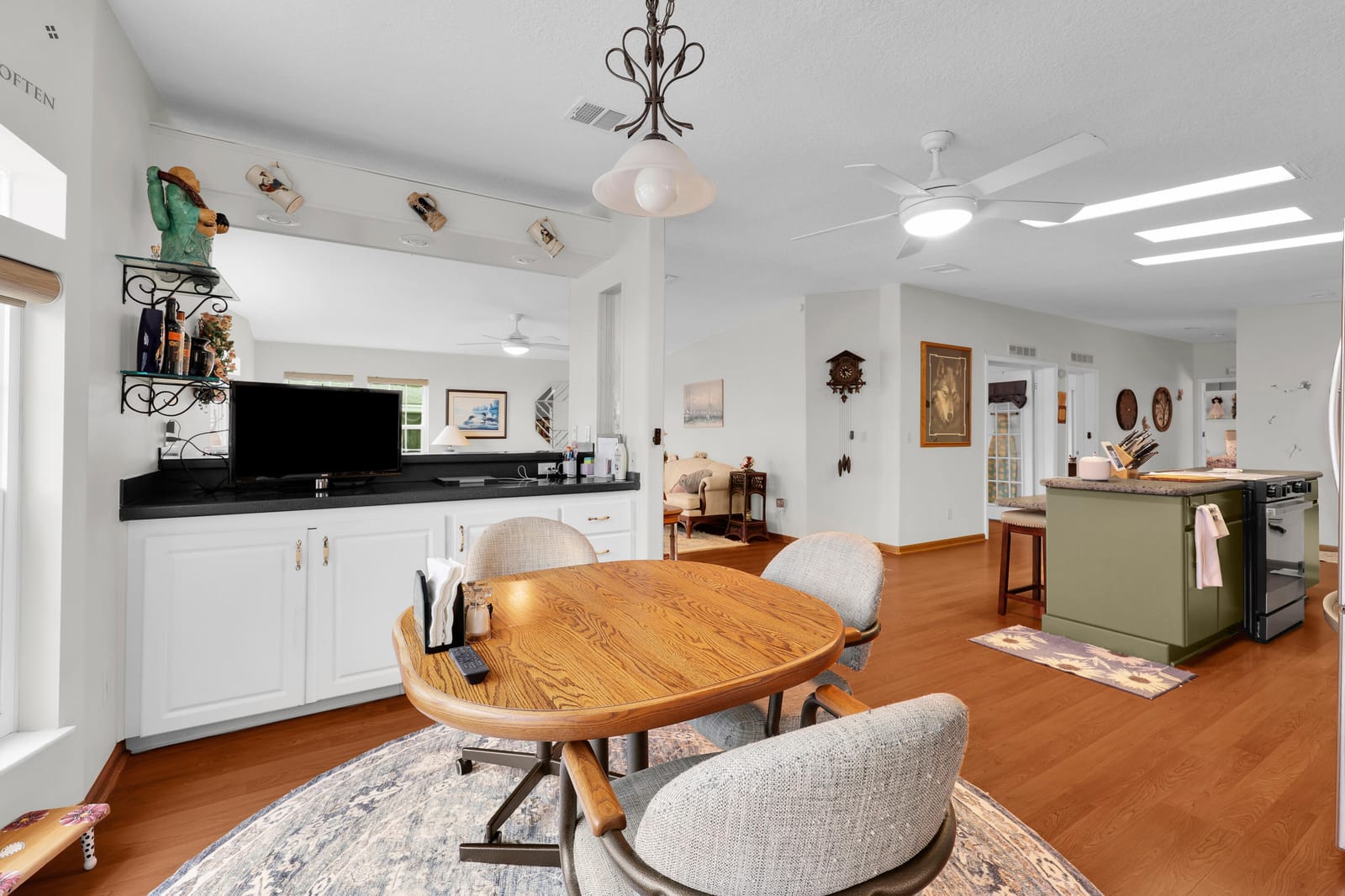 7838 MEADOWLARK Lane — photo 9