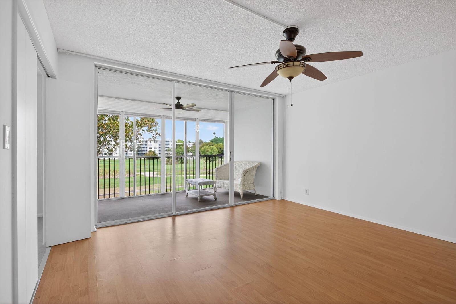 2651 S Palm Aire Drive 302 — photo 11