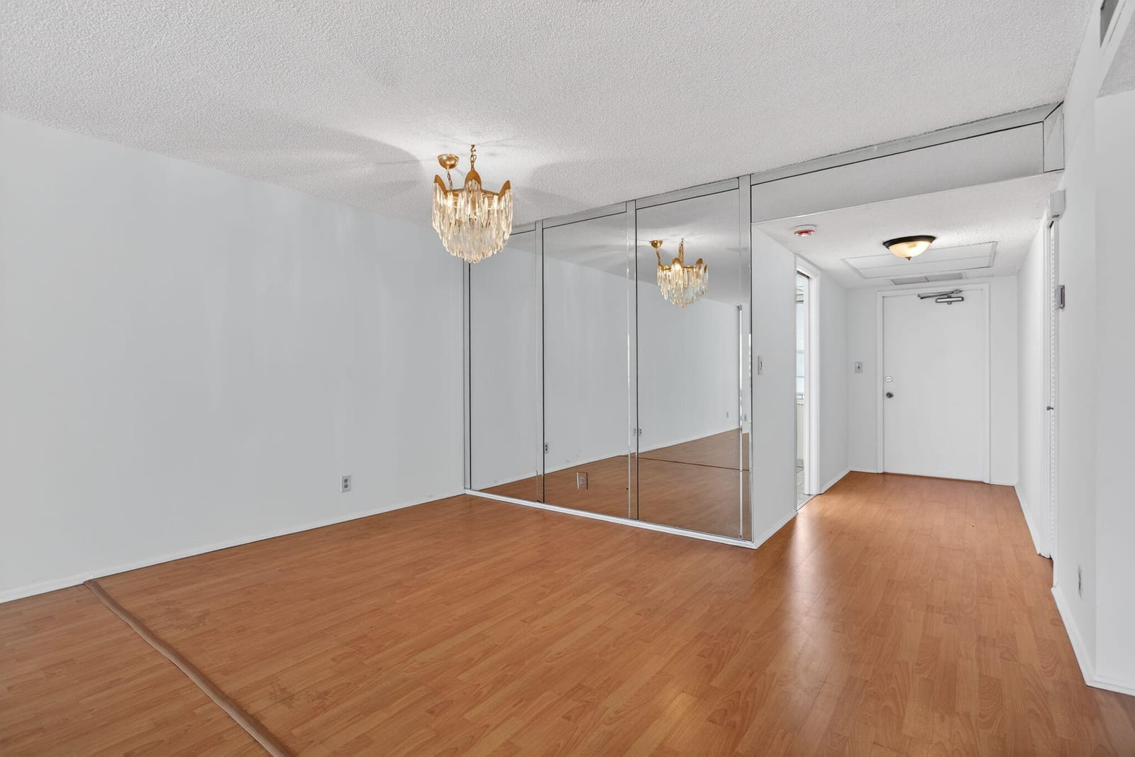 2651 S Palm Aire Drive 302 — photo 10