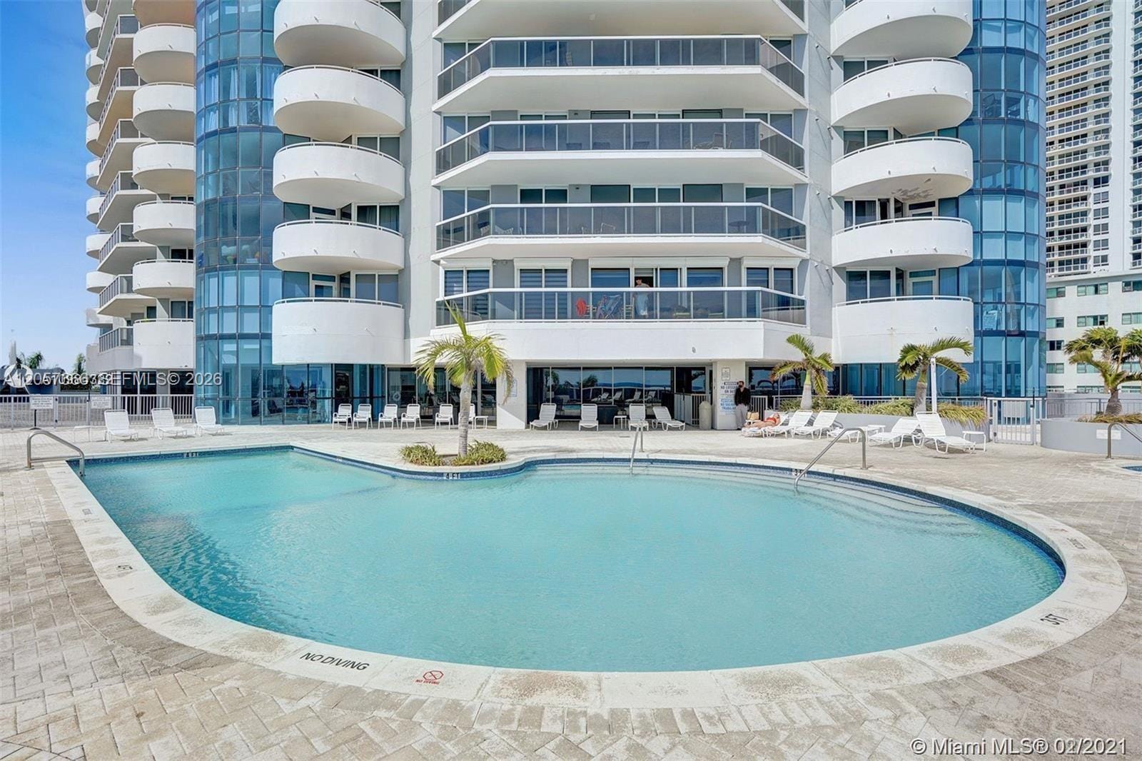 6301 Collins Avenue 1504, Miami Beach, FL 33141 photo 17