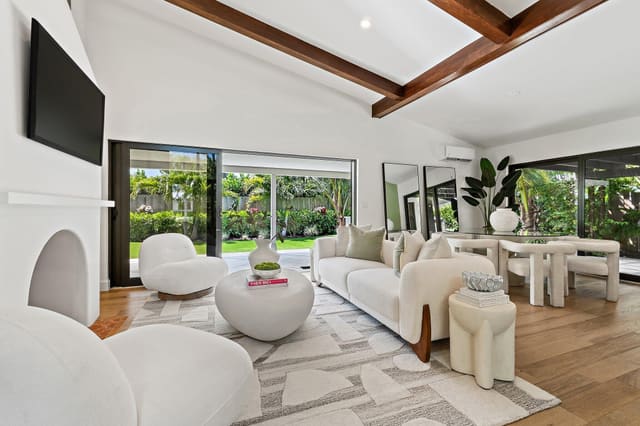 420 Gulf Road, sold in North Palm Beach Village Of 6, North Palm Beach, FL