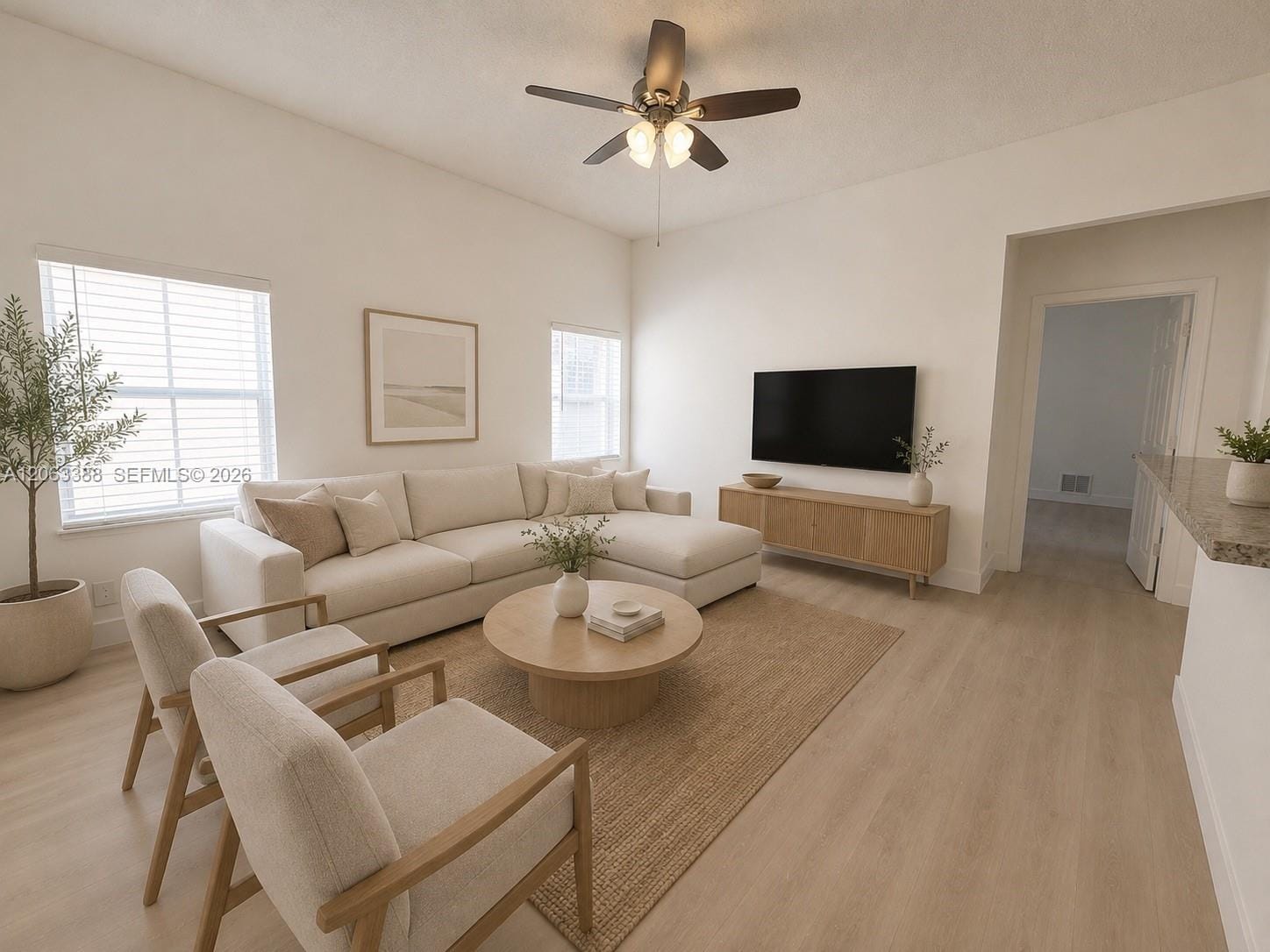 837 Tanglewood Circle . — photo 5