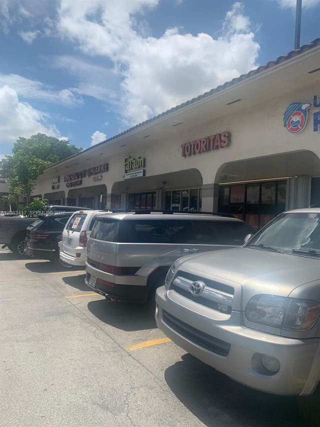 7291 NW 36th Street, Miami, FL 33166