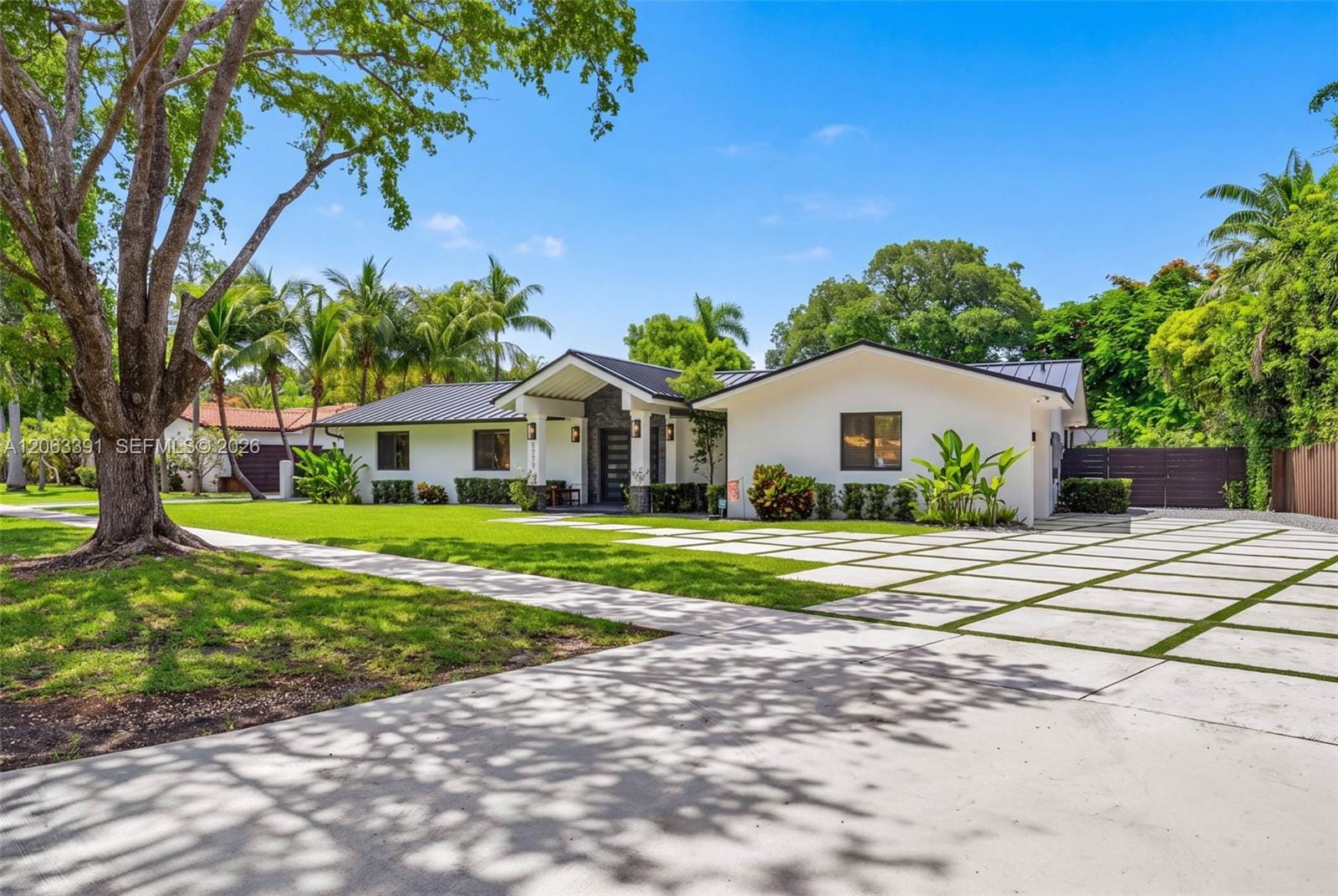 17701 SW 87th Avenue, Palmetto Bay, FL 33157 photo 1
