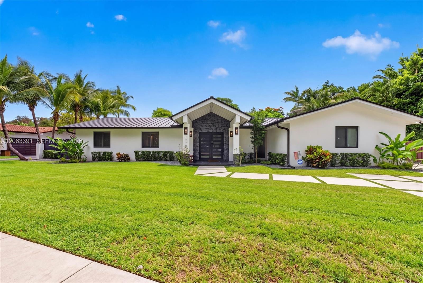 17701 SW 87th Avenue, Palmetto Bay, FL 33157 photo 2