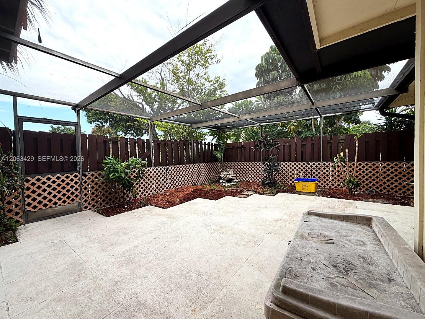 4226 S Landar Drive — photo 2