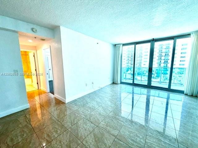 7501 E Treasure Drive 5H — photo 6