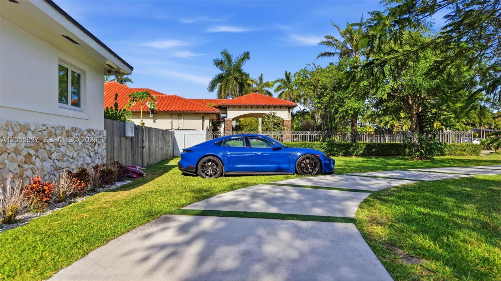 10795 SW 34th Street — photo 9
