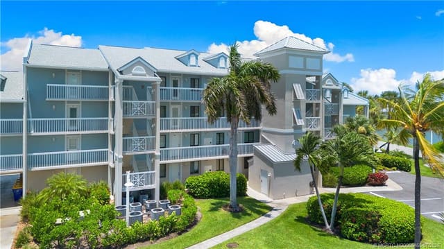 40 NE Plantation Road 116, Stuart, FL 34996