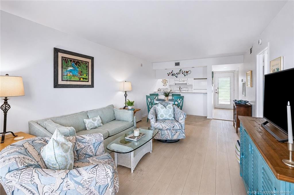 40 NE Plantation Road 116, Stuart, FL 34996 photo 11